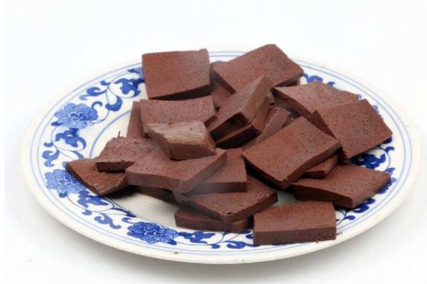 羊血怎么做好處呢 羊血有什么禁忌人群嗎 羊血怎么做好處呢 羊血有什么禁忌人群嗎