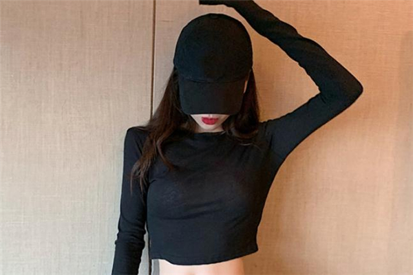 黑色衣服有味道怎么去除 黑色衣服味道大怎么洗掉 黑色衣服有味道怎么去除 黑色衣服味道大怎么洗掉