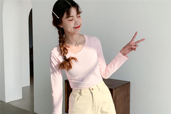 打底衫掉毛怎么辦 打底衫掉毛屬于質(zhì)量問(wèn)題嗎 打底衫掉毛怎么辦 打底衫掉毛屬于質(zhì)量問(wèn)題嗎