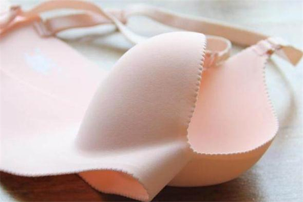 無痕內(nèi)衣好還是普通內(nèi)衣好 無痕內(nèi)衣和普通內(nèi)衣哪個(gè)好 無痕內(nèi)衣好還是普通內(nèi)衣好 無痕內(nèi)衣和普通內(nèi)衣哪個(gè)好
