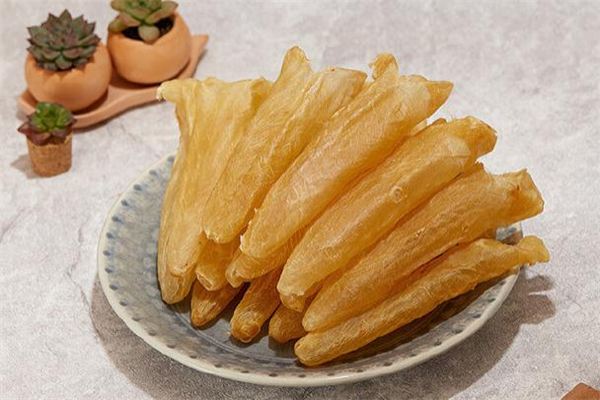 吃魚膠補(bǔ)血嗎 魚膠補(bǔ)血湯的做法 吃魚膠補(bǔ)血嗎 魚膠補(bǔ)血湯的做法