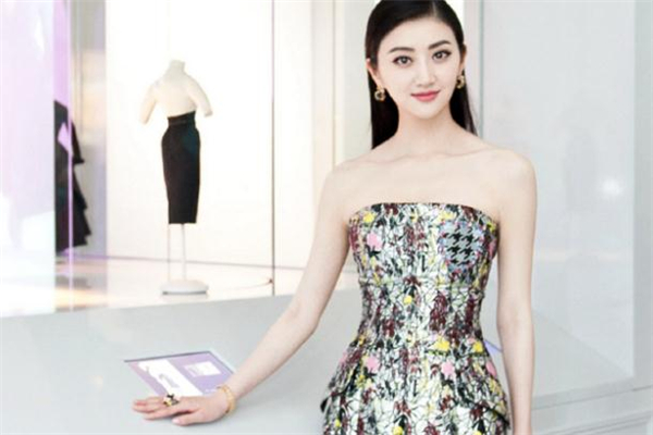 玻尿酸豐眼窩多少錢 玻尿酸豐眼窩價格 玻尿酸豐眼窩多少錢 玻尿酸豐眼窩價格