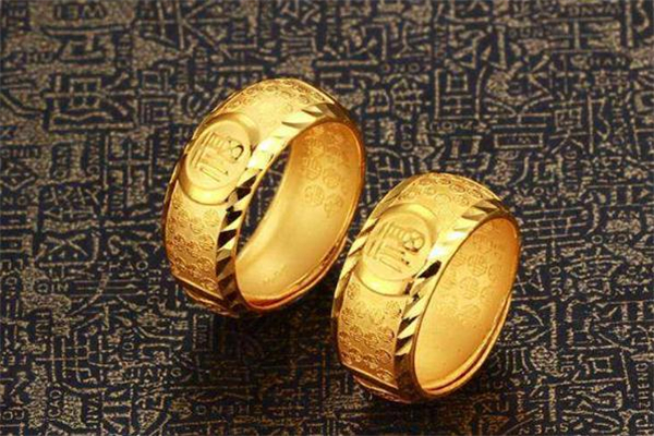 黃金戒指和鉆石戒指哪個好 黃金戒指和鉆石戒指哪個保值 黃金戒指和鉆石戒指哪個好 黃金戒指和鉆石戒指哪個保值