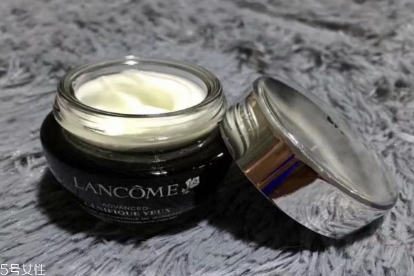 科顏氏眼霜和蘭蔻眼霜哪個(gè)好用 牛油果眼霜和小黑瓶眼霜 科顏氏眼霜和蘭蔻眼霜哪個(gè)好用 牛油果眼霜和小黑瓶眼霜