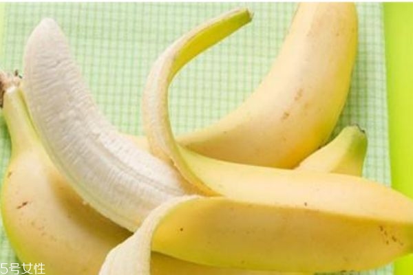 香蕉有什么營養(yǎng)價值呢 吃香蕉有什么好處呢 香蕉有什么營養(yǎng)價值呢 吃香蕉有什么好處呢