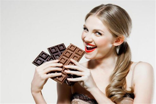 為什么發(fā)胖先胖臉 發(fā)胖先胖臉的原因 為什么發(fā)胖先胖臉 發(fā)胖先胖臉的原因