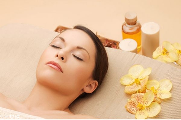 什么護(hù)膚品補(bǔ)水效果最好 補(bǔ)水效果好的護(hù)膚品推薦 什么護(hù)膚品補(bǔ)水效果最好 補(bǔ)水效果好的護(hù)膚品推薦