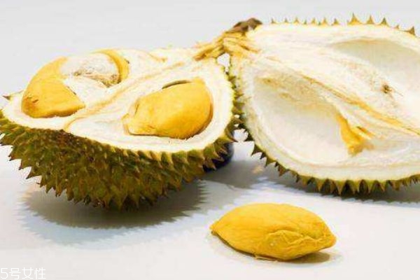 榴蓮的熱量有什么多高呢 榴蓮一般是幾月份成熟呢 榴蓮的熱量有什么多高呢 榴蓮一般是幾月份成熟呢