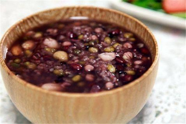 八寶粥需要泡一夜嗎 八寶粥需要泡多久 八寶粥需要泡一夜嗎 八寶粥需要泡多久