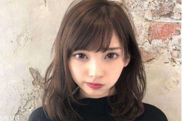 女生發(fā)量少適合哪些發(fā)型 拯救頭發(fā)稀少mm 女生發(fā)量少適合哪些發(fā)型 拯救頭發(fā)稀少mm