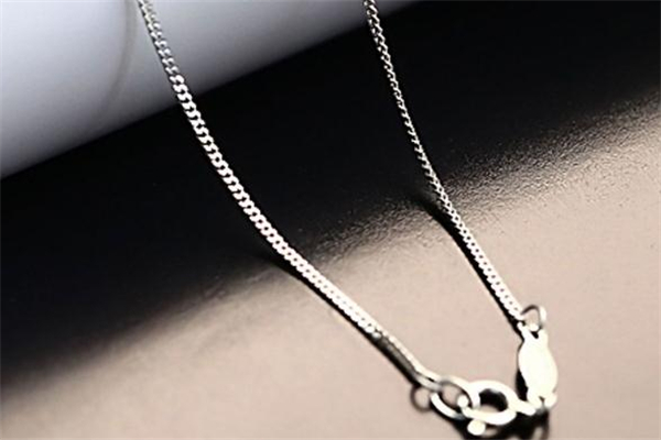 鉑金項鏈可以以舊換新嗎 鉑金項鏈以舊換新怎么換 鉑金項鏈可以以舊換新嗎 鉑金項鏈以舊換新怎么換