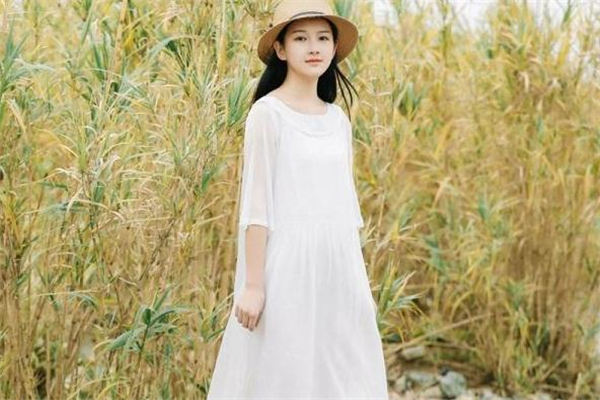 森女系穿搭什么意思 什么是森女系風(fēng)格 森女系穿搭什么意思 什么是森女系風(fēng)格