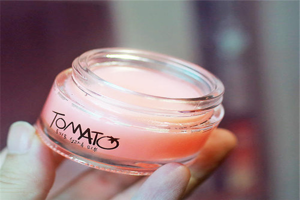 嘴唇干裂什么原因 嘴唇干裂怎么快速恢復(fù) 嘴唇干裂什么原因 嘴唇干裂怎么快速恢復(fù)