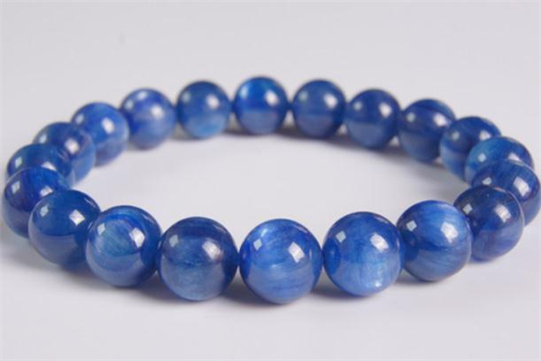 藍(lán)絨晶的價(jià)格是多少 藍(lán)絨晶真的什么價(jià)位 藍(lán)絨晶的價(jià)格是多少 藍(lán)絨晶真的什么價(jià)位