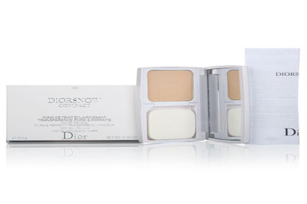 粉餅可以直接當(dāng)?shù)讑y嗎 粉餅直接當(dāng)?shù)讑y會(huì)卡粉嗎 粉餅可以直接當(dāng)?shù)讑y嗎 粉餅直接當(dāng)?shù)讑y會(huì)卡粉嗎