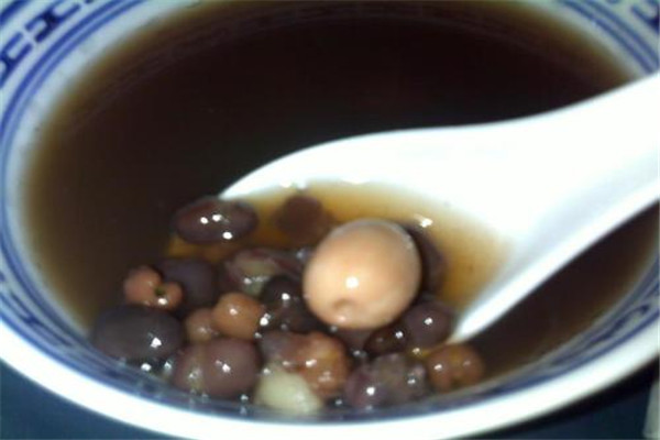 蓮子吃多了會(huì)拉肚子嗎 蓮子吃了會(huì)不會(huì)拉肚子 蓮子吃多了會(huì)拉肚子嗎 蓮子吃了會(huì)不會(huì)拉肚子