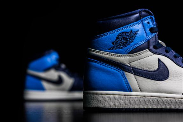 aj1黑曜石北卡藍(lán)開箱測評 aj1北卡藍(lán)黑曜石上腳效果