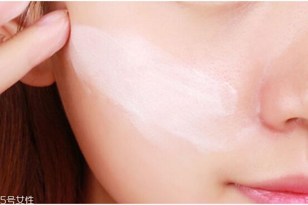 素顏霜有什么用呢 什么牌子的素顏霜好呢 素顏霜有什么用呢 什么牌子的素顏霜好呢