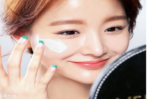 素顏霜有什么用呢 什么牌子的素顏霜好呢 素顏霜有什么用呢 什么牌子的素顏霜好呢