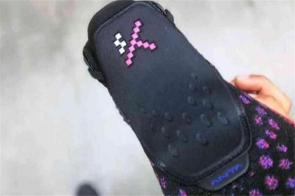 安踏kt5實物開箱 kt5抄襲aj18了嗎 安踏kt5實物開箱 kt5抄襲aj18了嗎