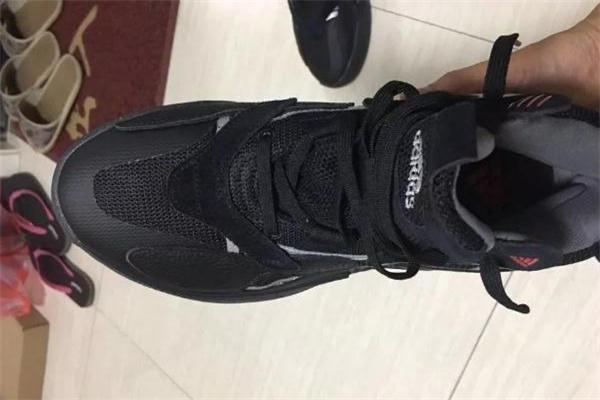 阿迪達(dá)斯zone boost開箱測評-zone boost偏小嗎