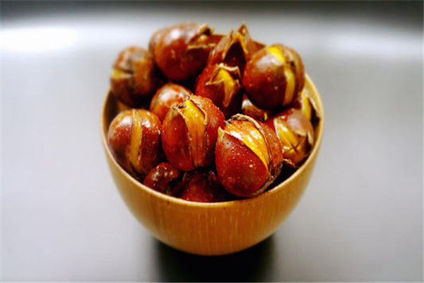 板栗可以和什么熬粥 板栗的吃法有哪些 板栗可以和什么熬粥 板栗的吃法有哪些
