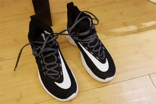 耐克zoom rize開箱測評-zoom rize腳感怎么樣 耐克zoom rize開箱測評-zoom rize腳感怎么樣