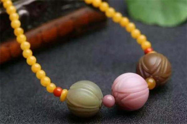 鹽源瑪瑙能擦油保養(yǎng)嗎 鹽源瑪瑙可以上橄欖油嗎 鹽源瑪瑙能擦油保養(yǎng)嗎 鹽源瑪瑙可以上橄欖油嗎