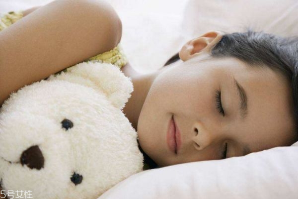 毛孔粗大怎么辦呢 為什么會毛孔粗大呢 毛孔粗大怎么辦呢 為什么會毛孔粗大呢