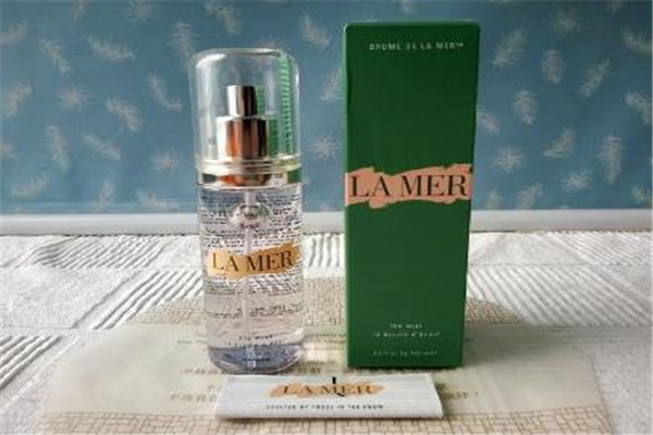 爽膚水敷臉后要洗臉嗎 爽膚水敷臉好嗎 爽膚水敷臉后要洗臉嗎 爽膚水敷臉好嗎