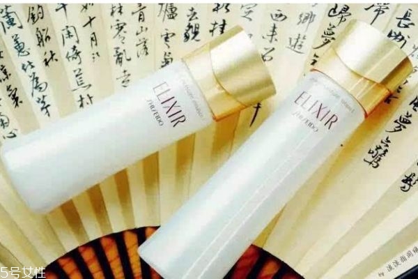 怡麗絲爾優(yōu)悅活顏系列的產(chǎn)品怎么樣呢 怡麗絲爾優(yōu)悅活顏系列適合什么年齡的人群呢 怡麗絲爾優(yōu)悅活顏系列的產(chǎn)品怎么樣呢 怡麗絲爾優(yōu)悅活顏系列適合什么年齡的人群呢