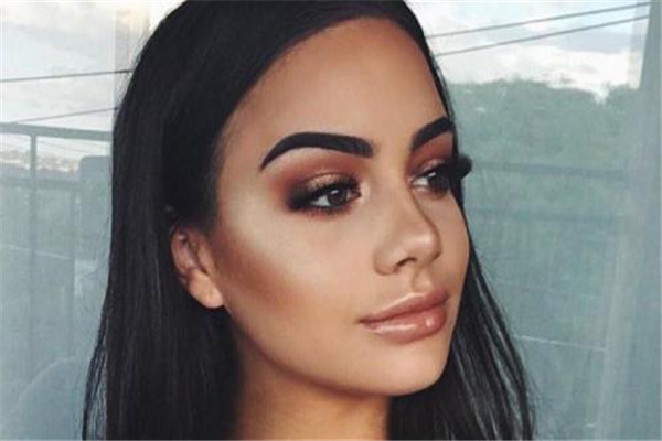 美黑多少錢 美黑并不適合所有人 美黑多少錢 美黑并不適合所有人