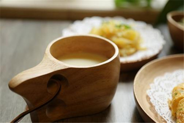 豆?jié){和什么搭配最好 豆?jié){可以和健康的食物搭配 豆?jié){和什么搭配最好 豆?jié){可以和健康的食物搭配