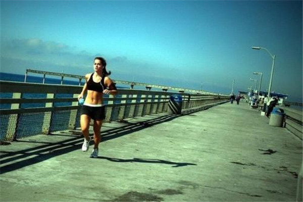 減肥吃了蛋糕怎么辦 減肥可以吃蛋糕嗎 減肥吃了蛋糕怎么辦 減肥可以吃蛋糕嗎