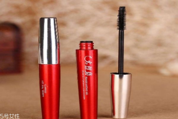 火烈鳥是一個怎么樣的品牌呢 火烈鳥是國產(chǎn)品牌嗎 火烈鳥是一個怎么樣的品牌呢 火烈鳥是國產(chǎn)品牌嗎