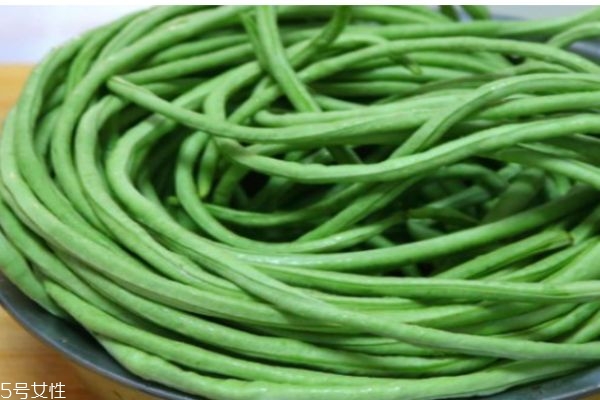 孕婦可以吃豆角嗎 吃豆角要注意什么呢 孕婦可以吃豆角嗎 吃豆角要注意什么呢