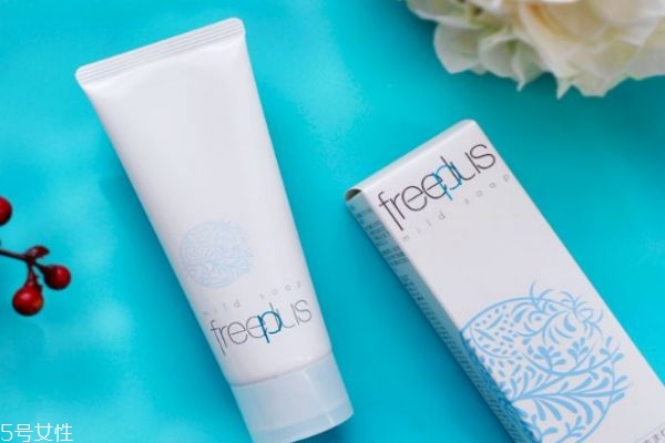 什么是氨基酸洗面奶呢 氨基酸洗面奶有什么用呢 什么是氨基酸洗面奶呢 氨基酸洗面奶有什么用呢