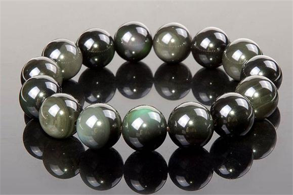 彩虹眼黑曜石是什么 彩虹眼黑曜石是天然的嗎 彩虹眼黑曜石是什么 彩虹眼黑曜石是天然的嗎