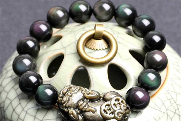 彩虹眼黑曜石一般多少錢 彩虹眼黑曜石價格 彩虹眼黑曜石一般多少錢 彩虹眼黑曜石價格