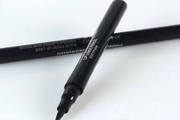 眼線筆對人體有害嗎 畫眼線要注意什么 眼線筆對人體有害嗎 畫眼線要注意什么