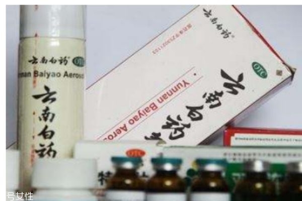 云南白藥有什么使用禁忌呢 云南白藥多少錢(qián)一瓶呢 云南白藥有什么使用禁忌呢 云南白藥多少錢(qián)一瓶呢