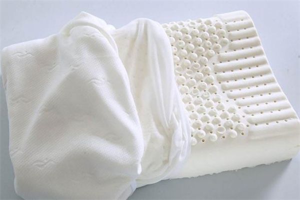 乳膠枕頭顆粒好還是平滑好 顆粒乳膠枕頭怎么樣 乳膠枕頭顆粒好還是平滑好 顆粒乳膠枕頭怎么樣