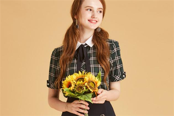 英倫風(fēng)是什么意思 英倫風(fēng)是什么風(fēng)格 英倫風(fēng)是什么意思 英倫風(fēng)是什么風(fēng)格