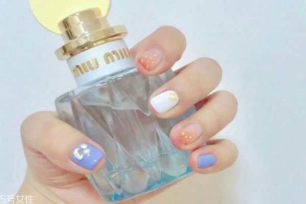 美甲暈染的暈染手法 暈染美甲步驟 美甲暈染的暈染手法 暈染美甲步驟