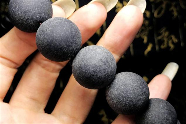 藥珀是什么 藥珀是人工合成的嗎 藥珀是什么 藥珀是人工合成的嗎