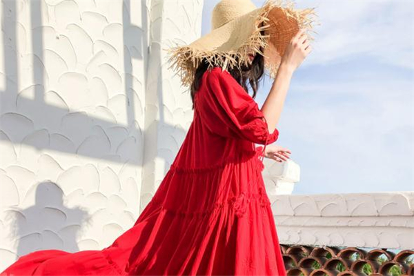 度假穿什么顏色裙子好看 度假風(fēng)裙子推薦 度假穿什么顏色裙子好看 度假風(fēng)裙子推薦