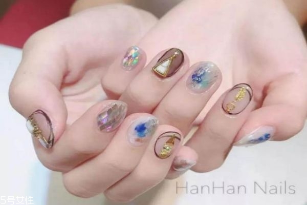 暈染大石紋美甲教程 暈染美甲圖片大全 暈染大石紋美甲教程 暈染美甲圖片大全
