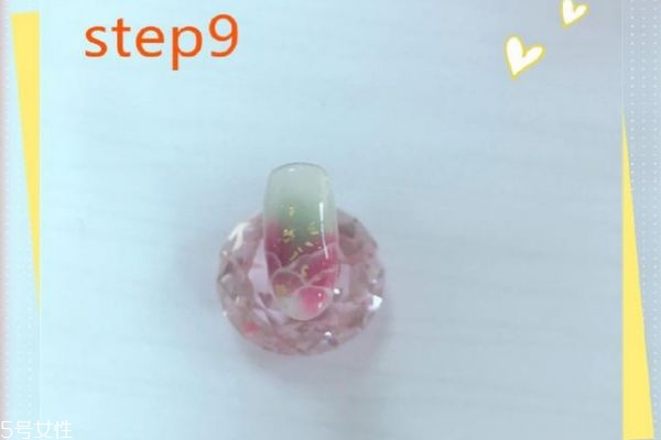 美甲暈染的暈染手法 暈染美甲步驟 美甲暈染的暈染手法 暈染美甲步驟