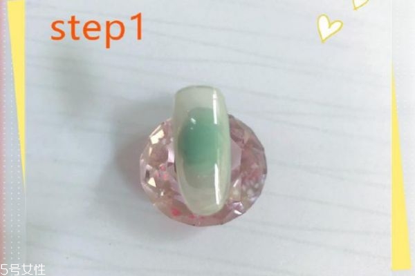 美甲暈染的暈染手法 暈染美甲步驟 美甲暈染的暈染手法 暈染美甲步驟