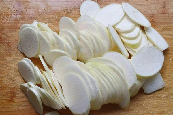 茭白是寒性的嗎 茭白胃不好可以吃嗎 茭白是寒性的嗎 茭白胃不好可以吃嗎